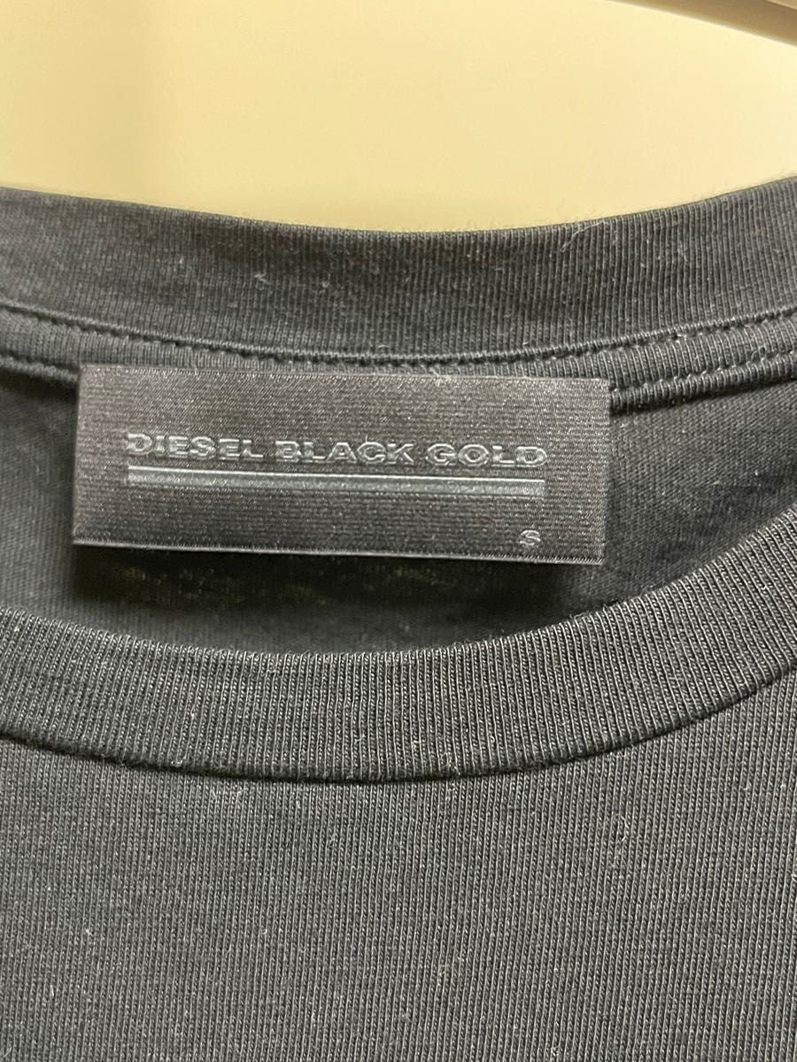 DIESEL BLACK GOLD 半袖Tシャツ 黒 Tシャツ　中古美品　サイズ　S