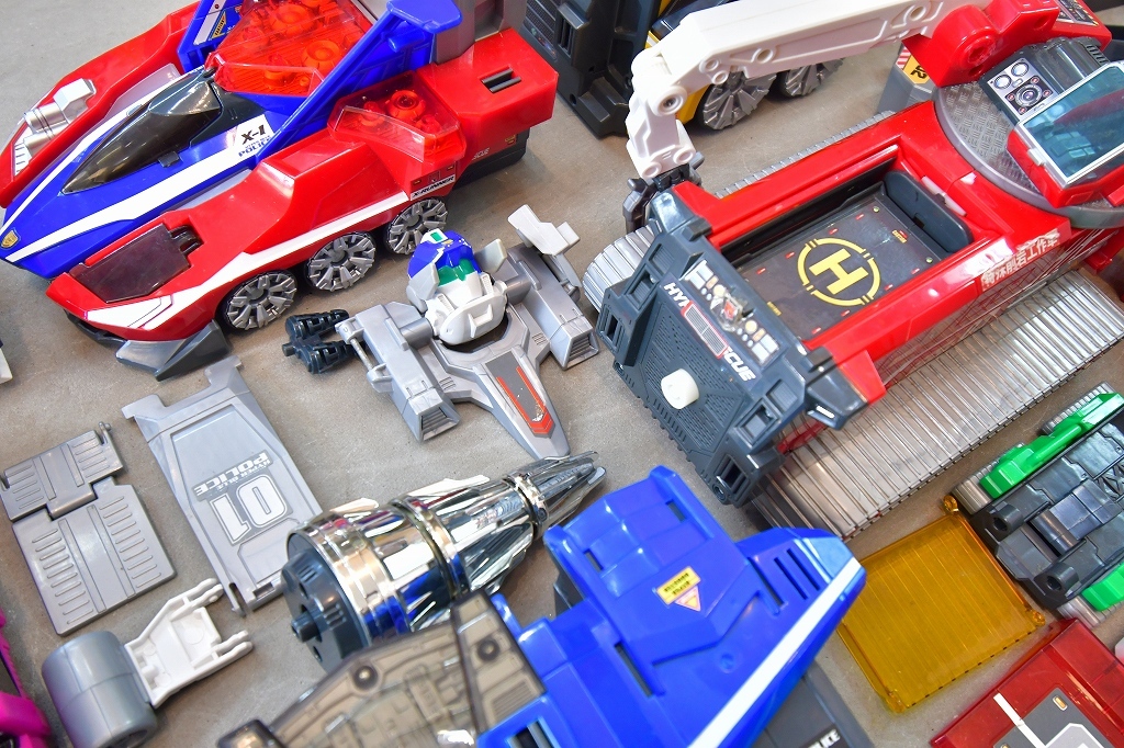 Bibian 比比昂 - TOMICA トミカ ハイパーブルーポリス Bibian 比比昂 - TOMICA トミカ ハイパーブルーポリス