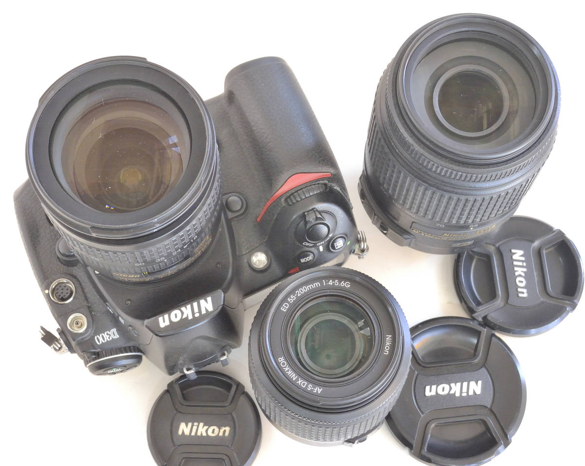ジャンク品 Nikon D300ボディ と 18-70・55-200・55-300 レンズ3本