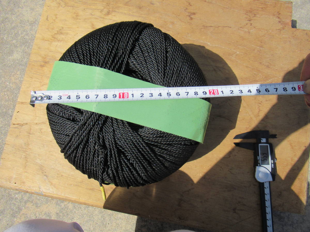 未使用 漁業 ロープ 長さ不明 太さ2.9mm 大きさφ約20cm×約16cm 約2.5kg 漁師 縄_画像7