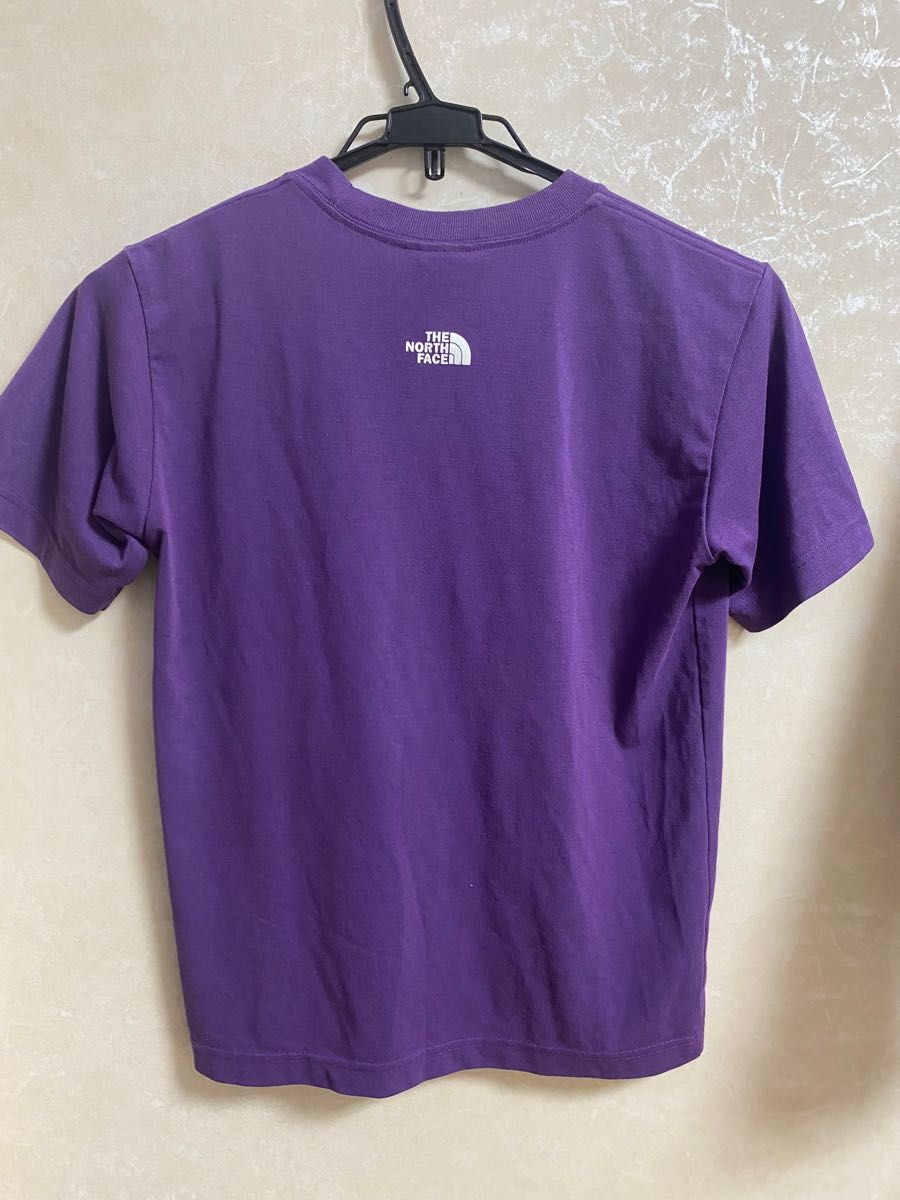 THE NORTH FACE ノースフェイスTシャツ Logo 半袖Tシャツ　紫　パープル　レディース　柄　s〜mサイズ