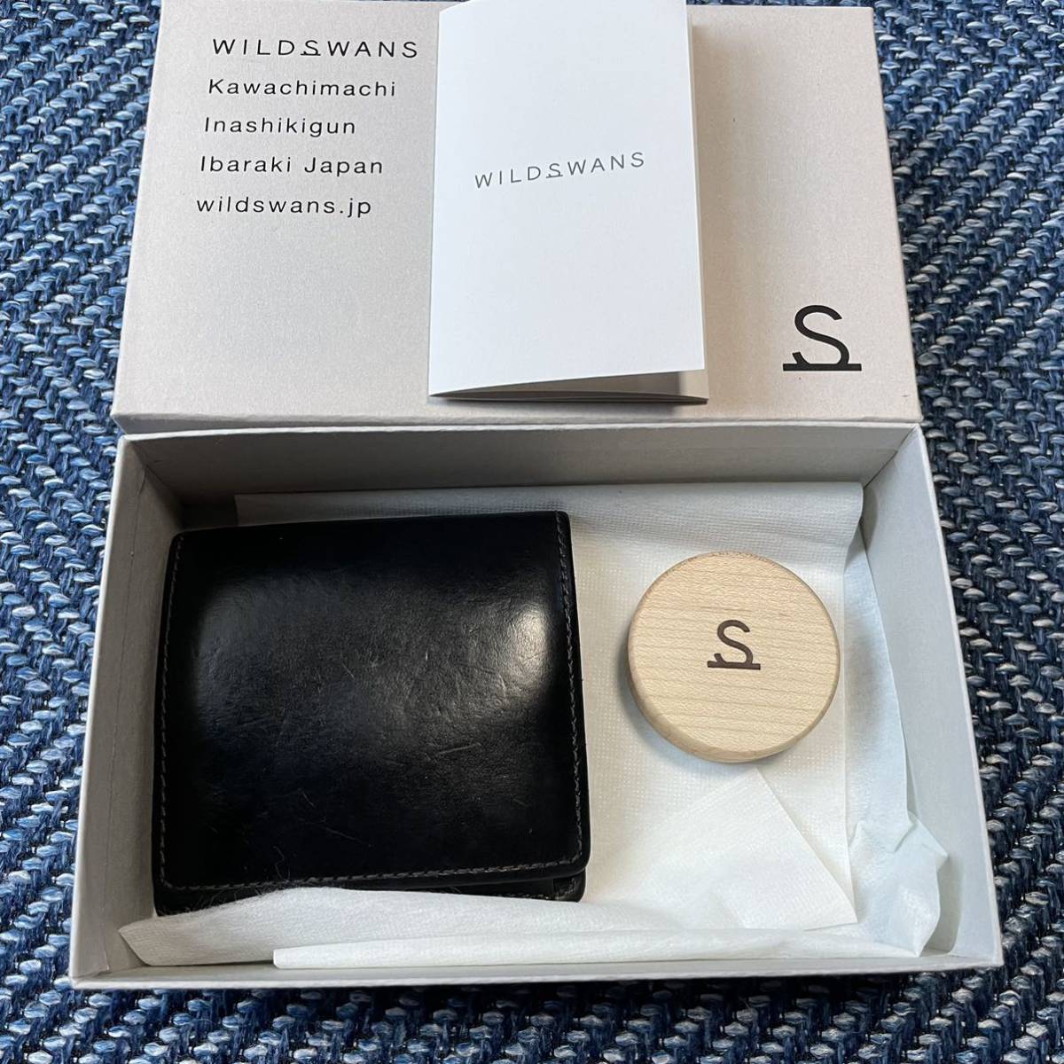 【廃盤希少品】 WILDSWANS（ワイルドスワンズ) LACONIC（ラコニック） 次世代ミニウォレット　サドルプルアップ二つ折り財布　ブラック