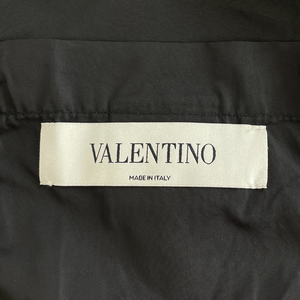 美品/国内正規/20AW VALENTINO ヴァレンティノ UV3CKC506FR ロゴプリント ナイロン コート 46 ブラック メンズ_画像5