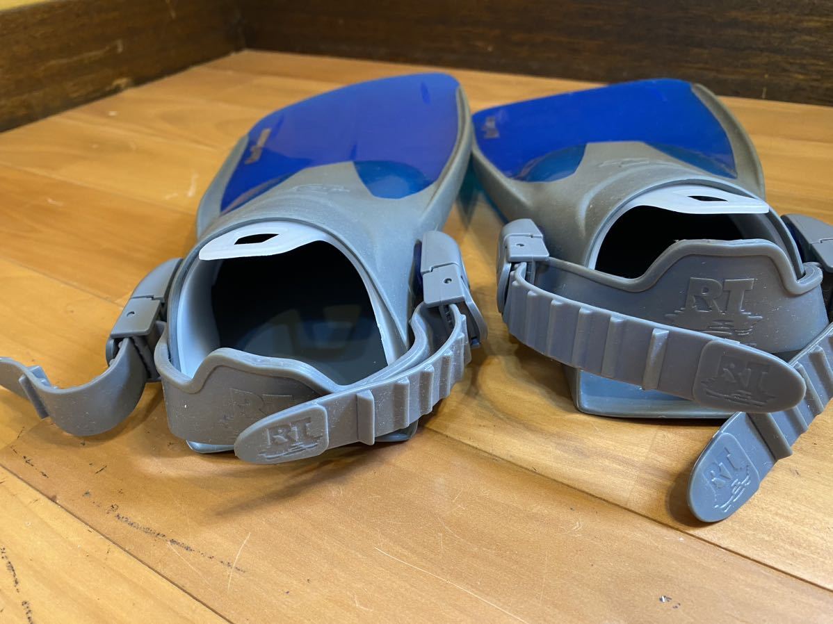  leaf Tourer RF-10 strap fins tabata fins snorkeling M size element pair socks have on 23-26 marine shoes have on 21-24