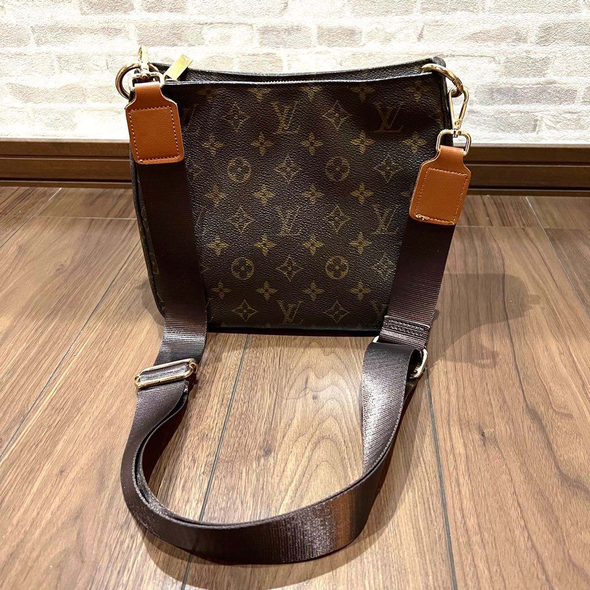 7月31日まで出品 極美品 ルイヴィトン モノグラム ルーピングMM 7月31日まで出品 極美品 ルイヴィトン モノグラム ルーピングMM