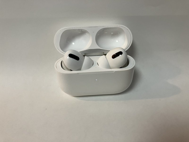 FE806 AirPods Pro 第1世代 ジャンク_画像1