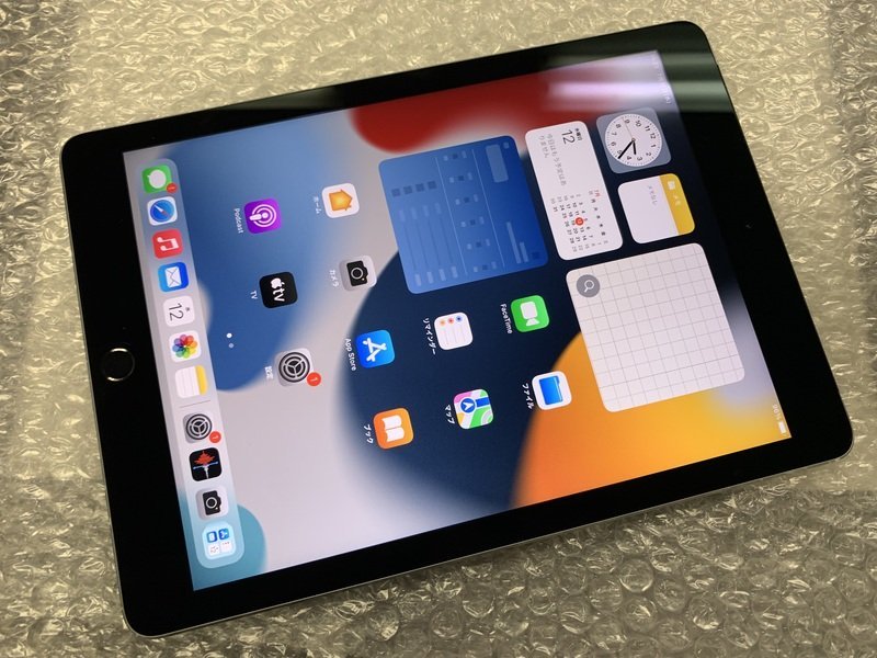 品質保証 Wi-Fi+Cellular 第2世代 Air iPad au DM790 A1567 判定