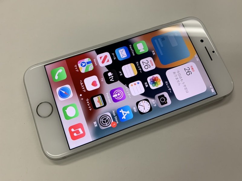 最新デザインの DL232 SIMフリー 64GB シルバー iPhone8 iPhone