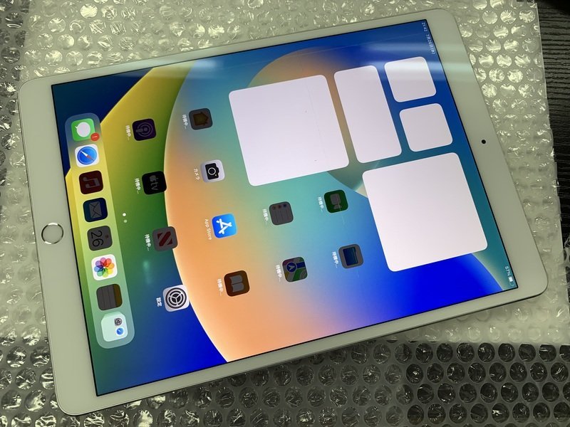DO252 SIMフリー iPad Pro 10.5インチ Wi-Fi+Cellular A1709 シルバー