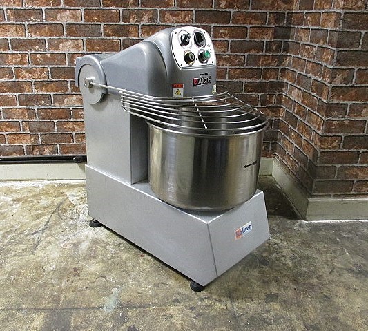  love .. business use spiral mixer IS20T2V 2014 pizza exclusive use (162)