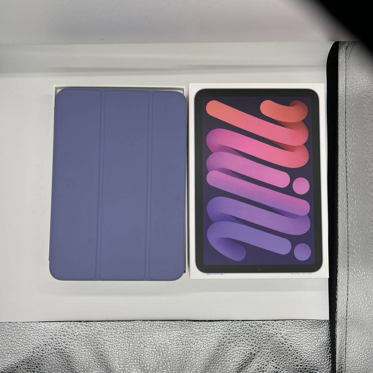 パーティを彩るご馳走や iPad mini 第6世代 Cellular WiFi iPad本体