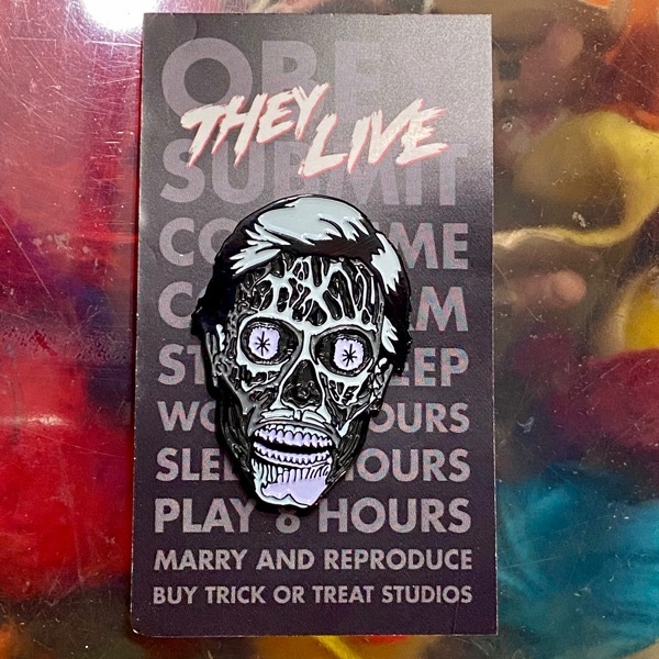 THEY LIVE ゼイリブ オフィシャル ピンバッジ sf映画 ジョンカーペンター alien pins ピンバッチ _画像1