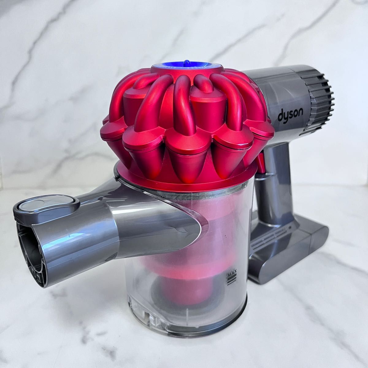ジャンク品」ダイソン dyson DC74 fluffyコードレスクリーナー ジャンク品」ダイソン dyson DC74 fluffyコードレスクリーナー