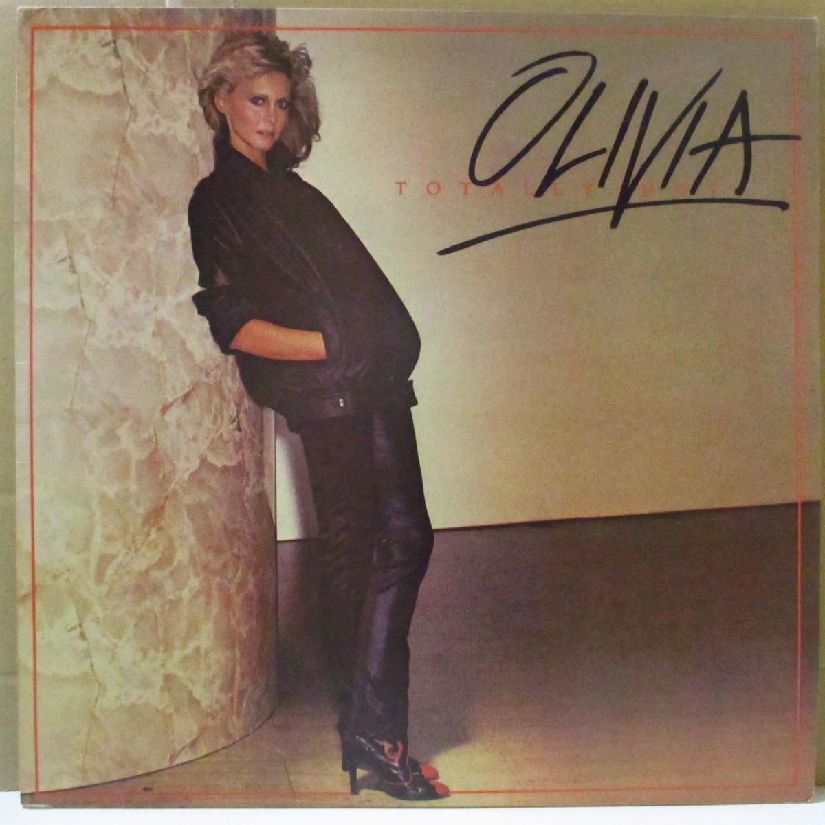 OLIVIA NEWTON JOHN-Totally Hot (UK オリジナル LP+インナー)_画像1