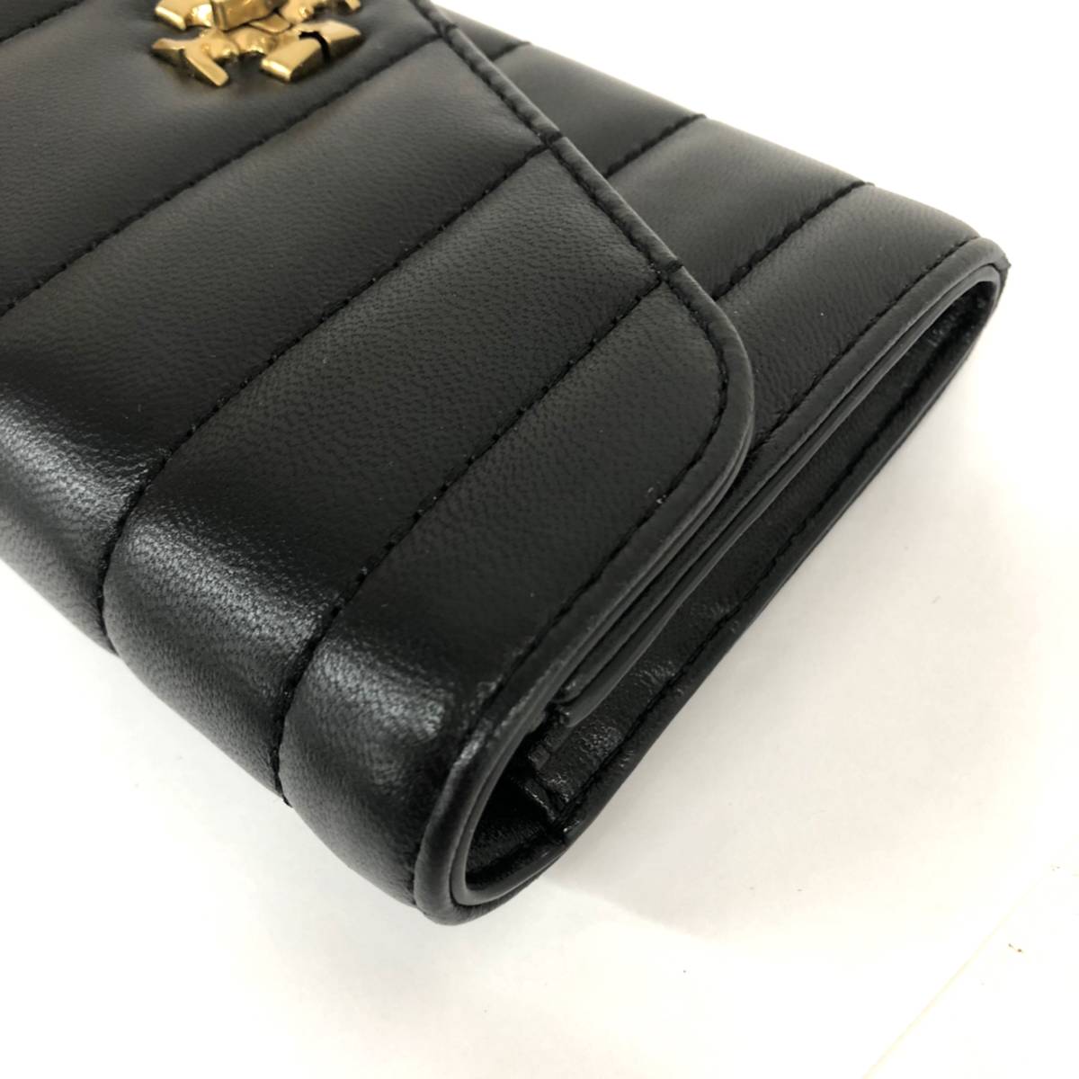 ■【新同品】TORY BURCH/トリーバーチ☆オールレザー長財布 ターンロック式■_画像7