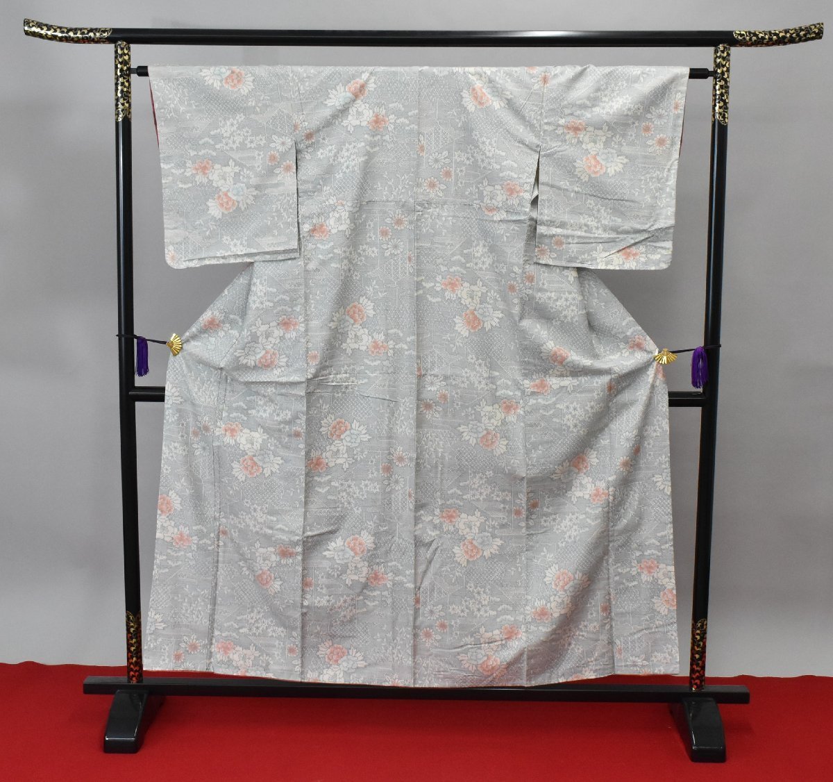 【着物屋ほたる】 紬 つむぎ 自然文様 菊 花 楓 風景 身丈152cm 裄丈64cm ★着物 pb-1638_画像1