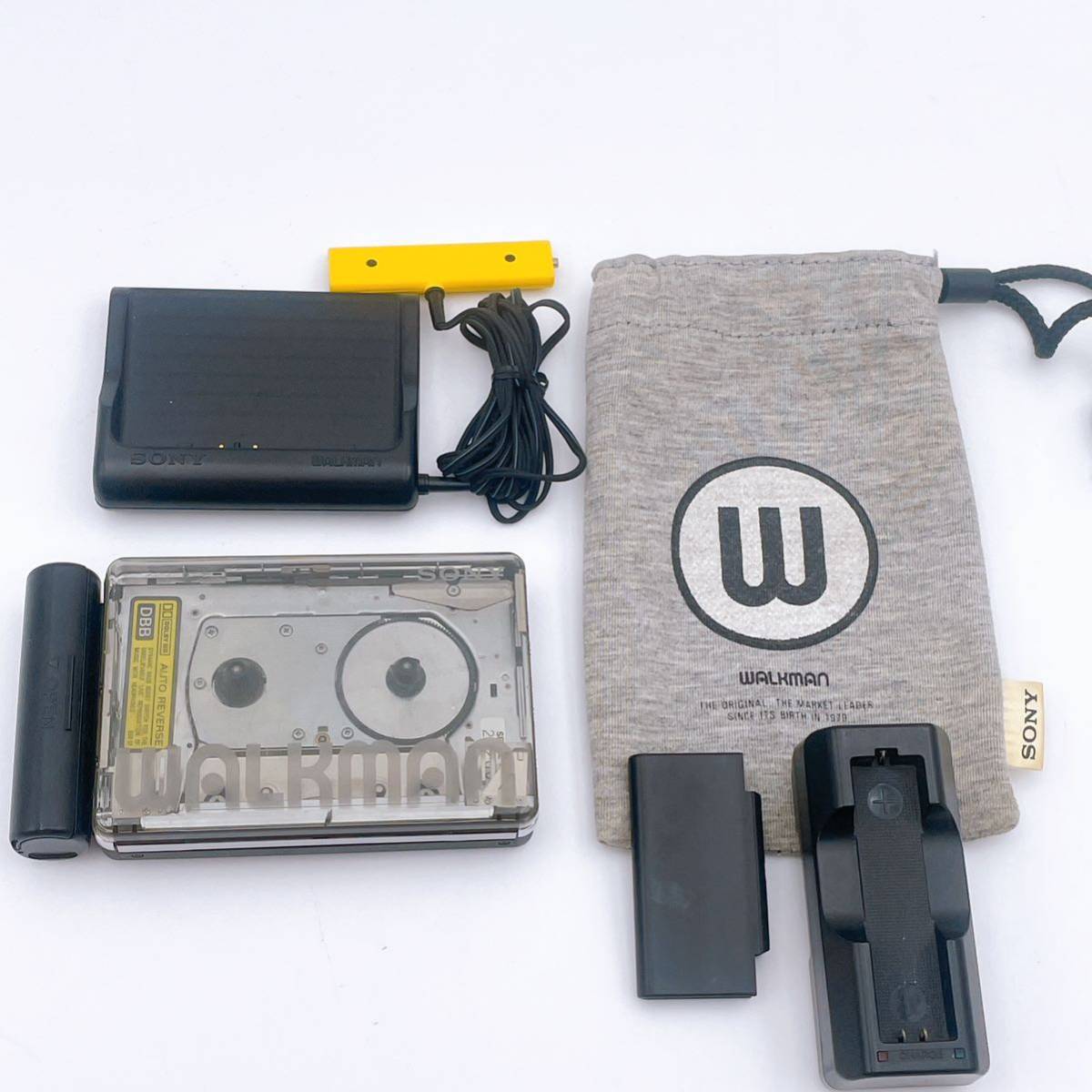 SONY WALKMAN WM-504 ソニー カセットウォークマン 希少 SONY WALKMAN WM-504 ソニー カセットウォークマン 希少