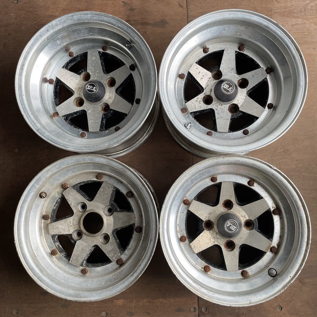 スピードスター ロンシャン XR4 14x7J +0/14x8J -13/PCD 114.3/H4/ハプ