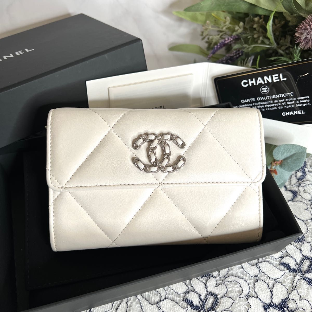 正規店購入】CHANEL❤︎折財布-