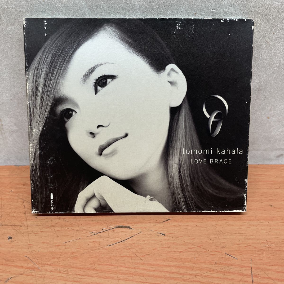 中古CDアルバム　華原朋美　/ LOVE BRACE (2)_画像1