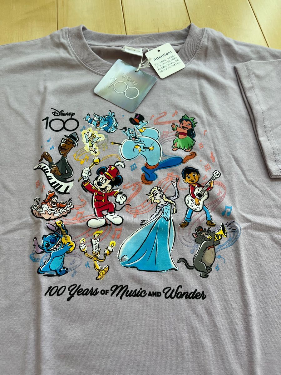 Disney 100 ディズニー100周年記念Tシャツ　グッズ 半袖Tシャツ