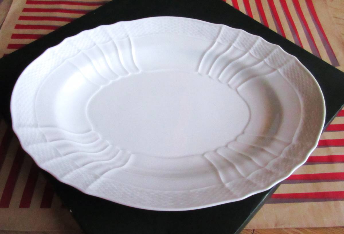 リチャードジノリ　オーバルプラター　プレート皿　５枚セット　未使用　ベッキオジノリホワイト　バロック様式の格調高いレリーフ