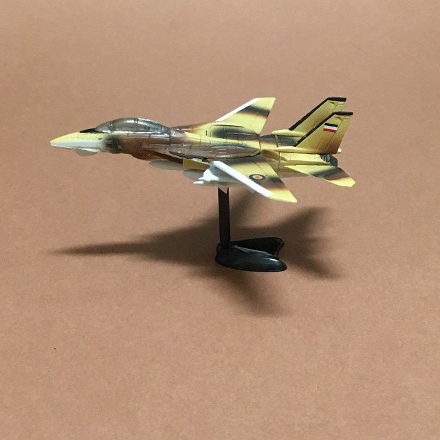 チョコエッグ戦闘機 第4弾 F-14トムキャット　リメイク 彩色違い_画像4