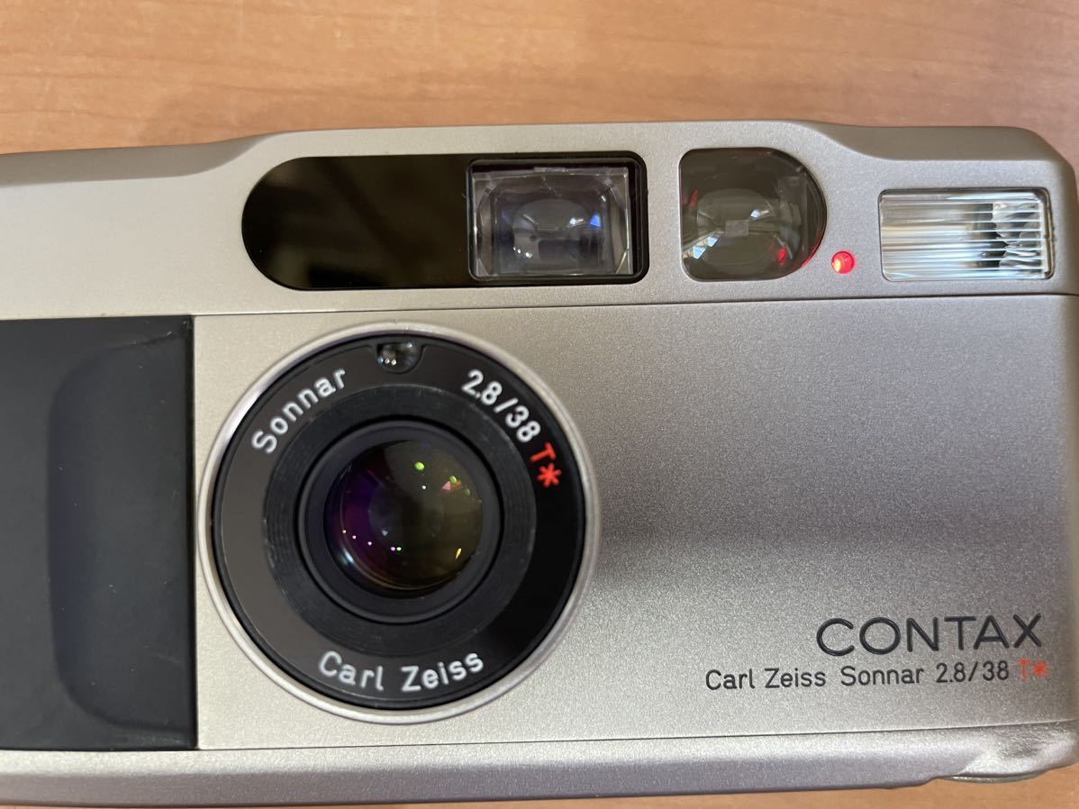 QW1732 CONTAX T2 Carl Zeiss Sonnar 2.8 /38 コンタックス フィルムカメラ チタンシルバー 動作確認済 送料520円 0613_画像7