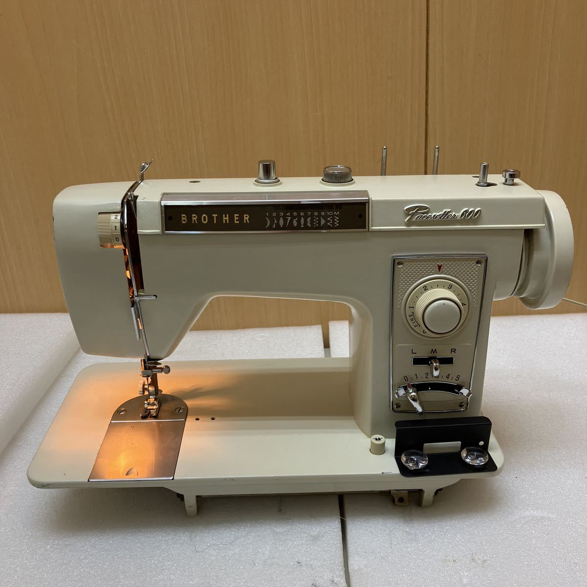 XL7171 BROTHER ブラザー Pacesetter ペースセッター 600 ZU2-B600