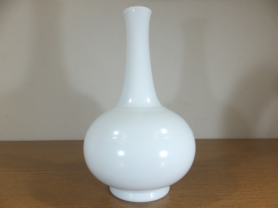 ◎【真作保証】 中村清六 自作 花瓶 県重要無形文化財 日本工芸会 コレクター放出品(奥川忠右衛門 酒井田柿右衛門 井上萬二) 長崎県 佐賀県 3