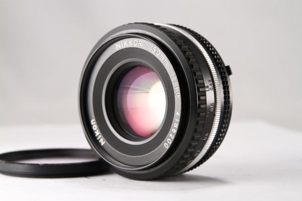☆訳あり品☆ニコンNikon Ai-s NIKKOR 50mm F1.8☆絞りOK 希少☆93110