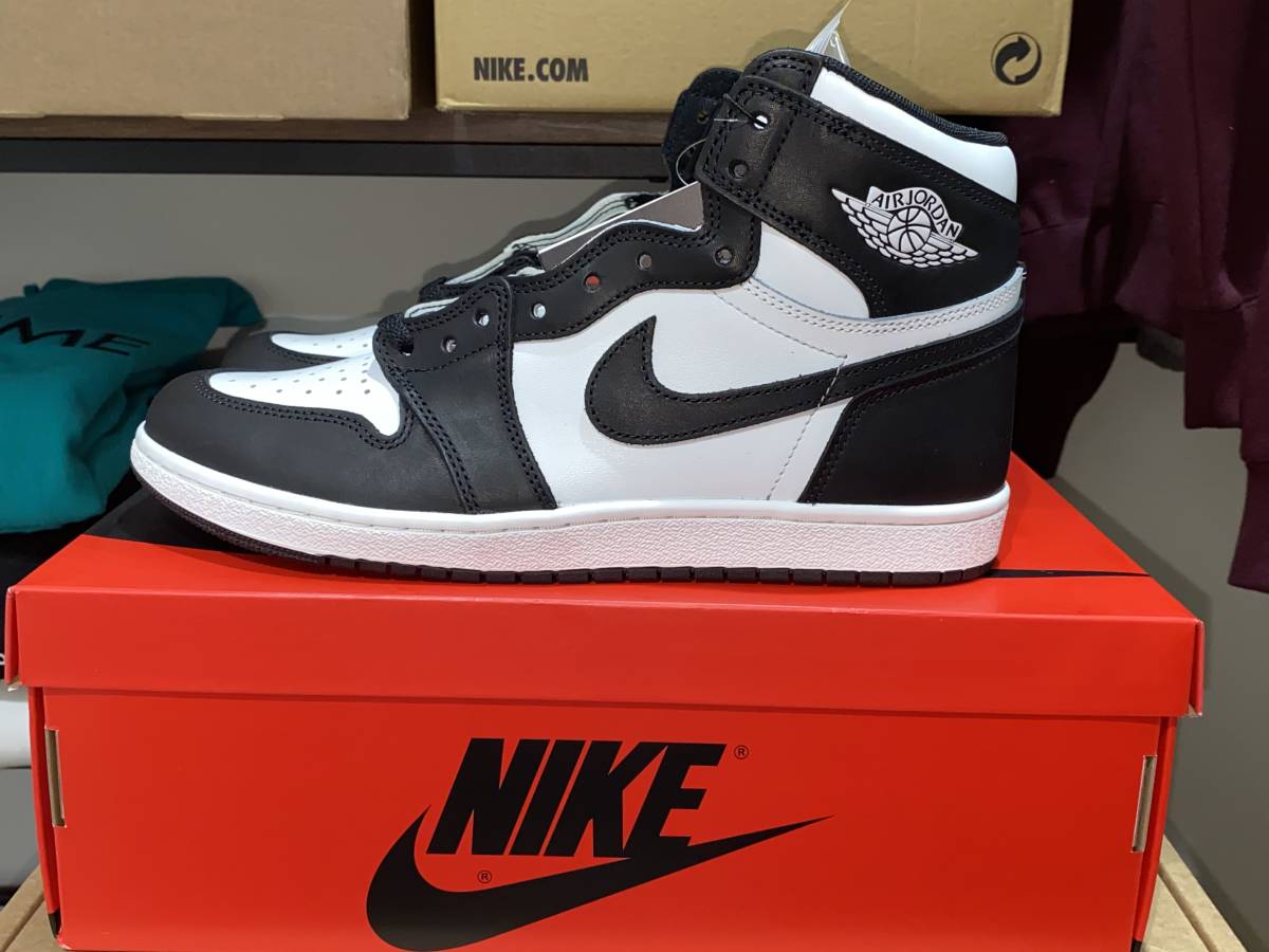 NIKE AJ1 High ´85 Black/White 黒タグ付-