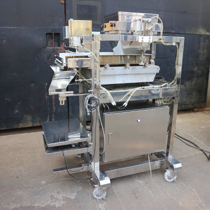 [ used ] flour body filling machine mixer bread cloth cloth [ moving production .] Chiba * free shipping 