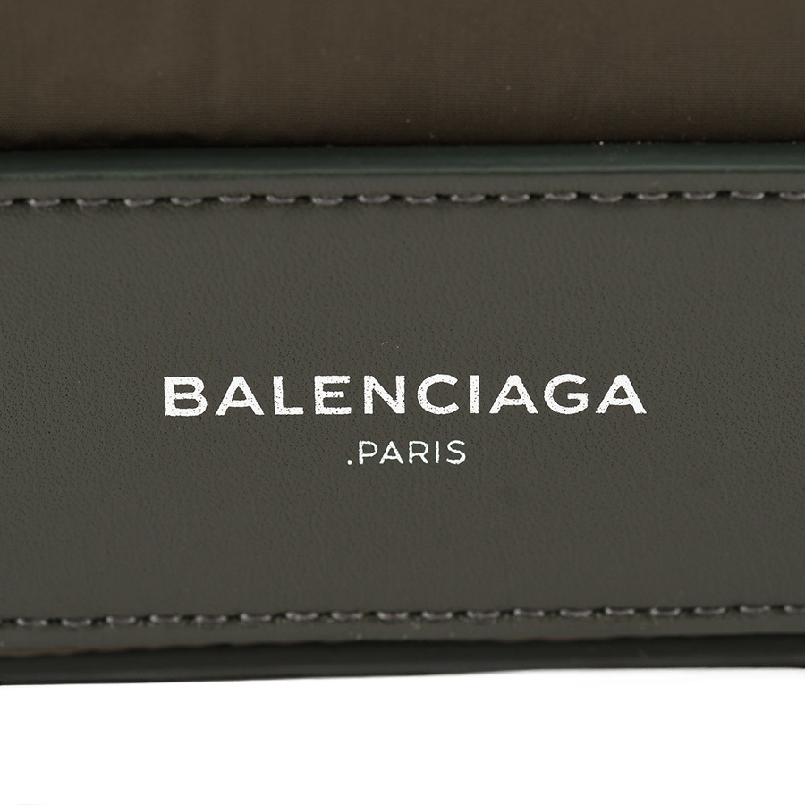  Balenciaga BALENCIAGA темно-синий бегемот M большая сумка 363419 нейлон кожа хаки зеленый ручная сумочка женский мужской б/у 