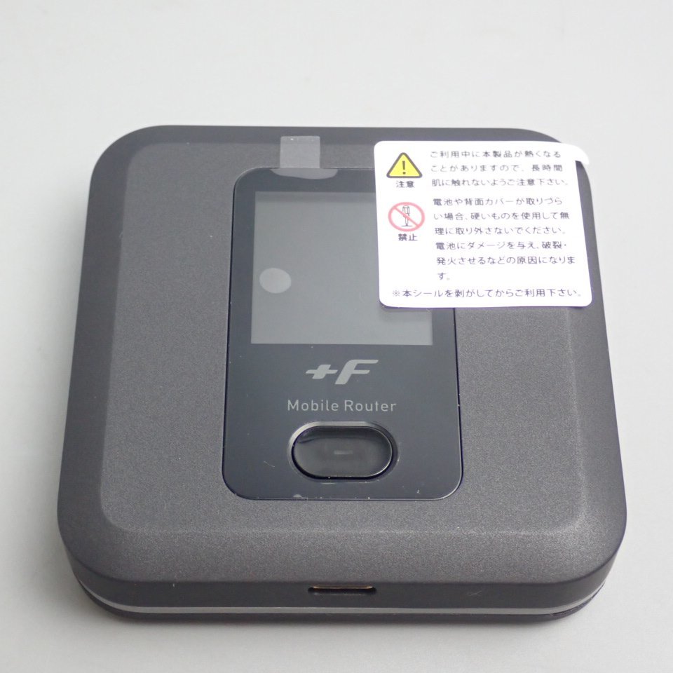 ☆未使用 富士ソフト 4Gモバイルルーター +F FS040W SIMフリーモデル