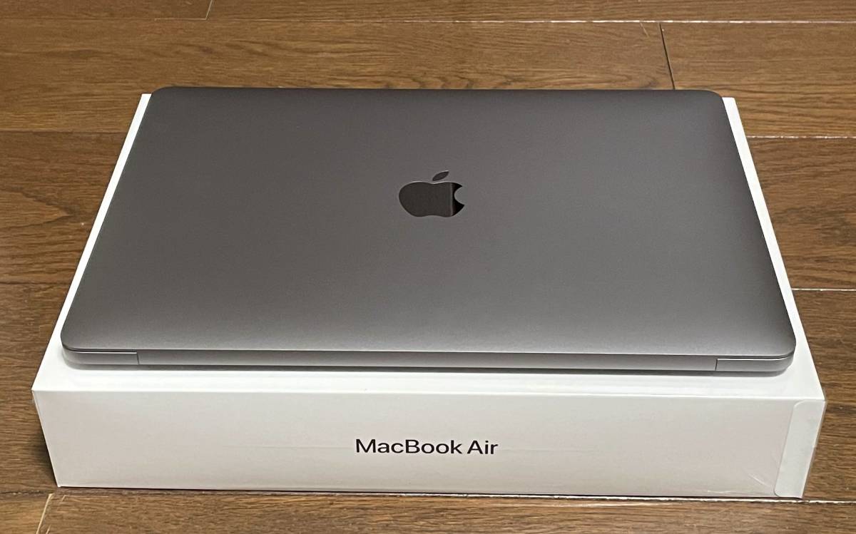 美品・完動品】 MacBook Air A2337 MGN63J/A M1 8GB 256GB スペース