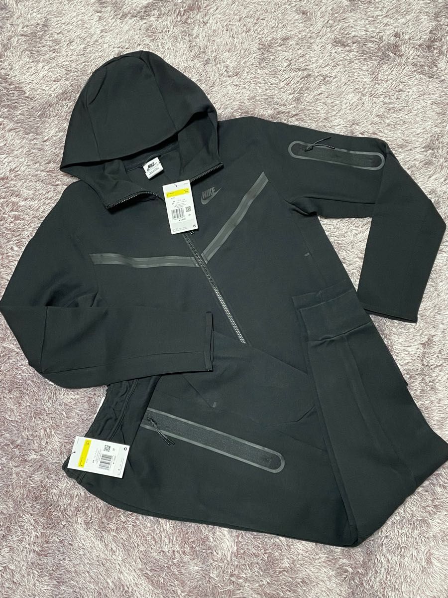 定価¥28600サイズS ナイキ メンズ テックフリース セットアップ 定価¥28600サイズS ナイキ メンズ テックフリース セットアップ