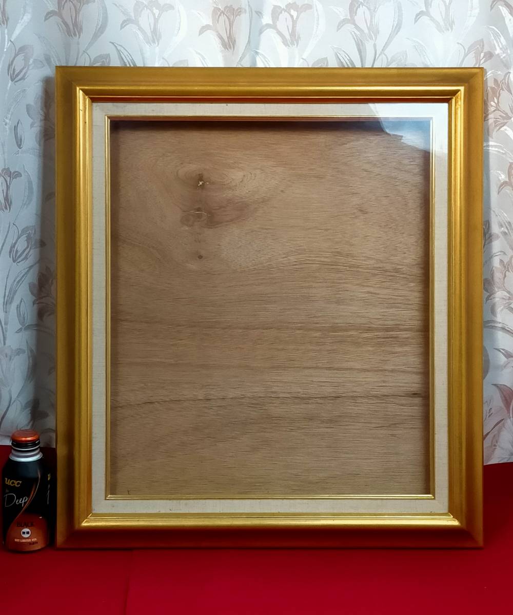 ビンテージ　木製　アートフレーム　木枠　ゴールド　ディスプレイ　表面：ガラス　外寸法（約）67.7×60×厚さ6.5㎝ /_画像1