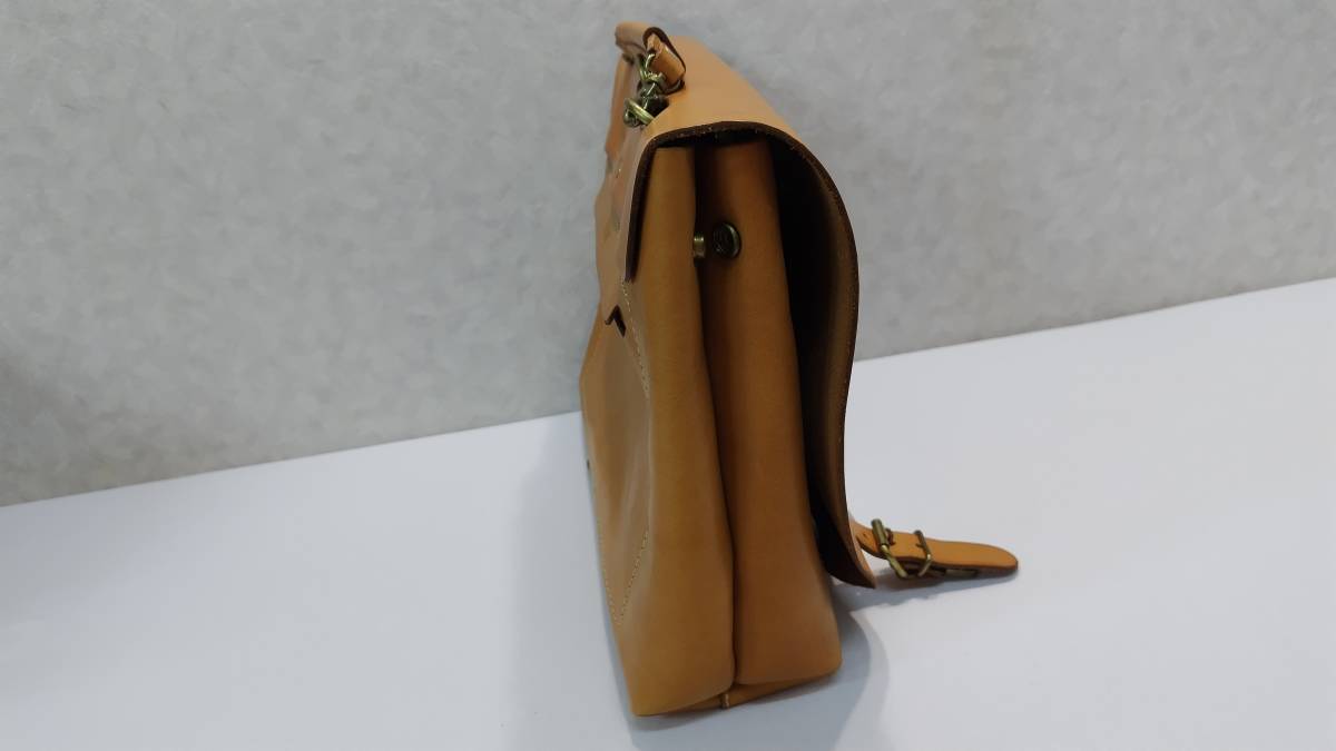 HERZ ヘルツ ナレッジバッグ(CW-137) キャメル | adibens.com