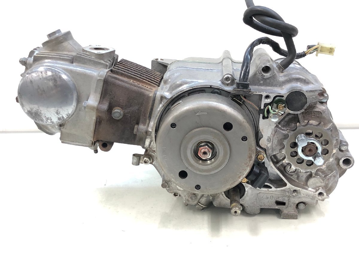 259) ホンダ モンキー 純正 実動 エンジン Z50J-2231※※※ 12V 4 259) ホンダ モンキー 純正 実動 エンジン Z50J-2231※※※ 12V 4