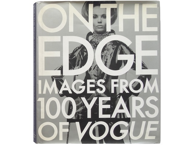 洋書◆ヴォーグ VOGUE誌 100周年記念公式写真集 本_画像1