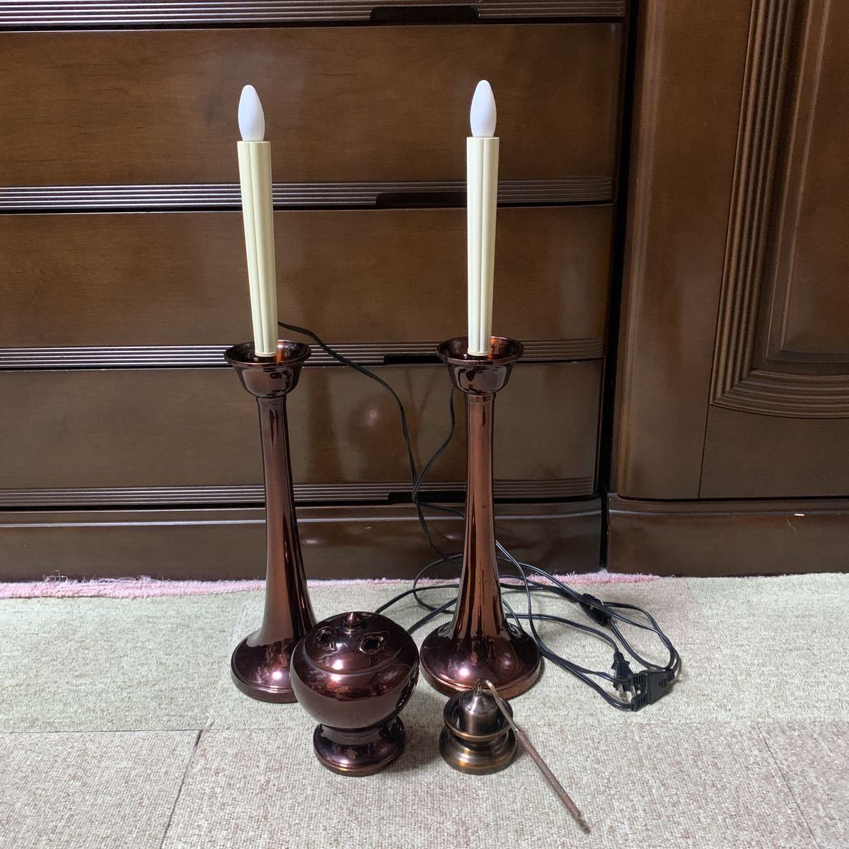 仏壇　仏具　真鍮製　銅製　火立　ローソク灯　玉香炉　ローソク消し　蝋燭　燭台　セット