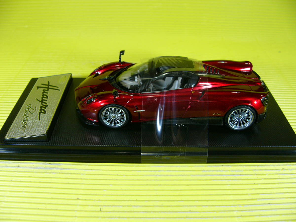 アオシマ 1/43 パガーニ ウアイラ ロードスター レッド PAGANI Huayra (最安送料レタパ520円)_画像4