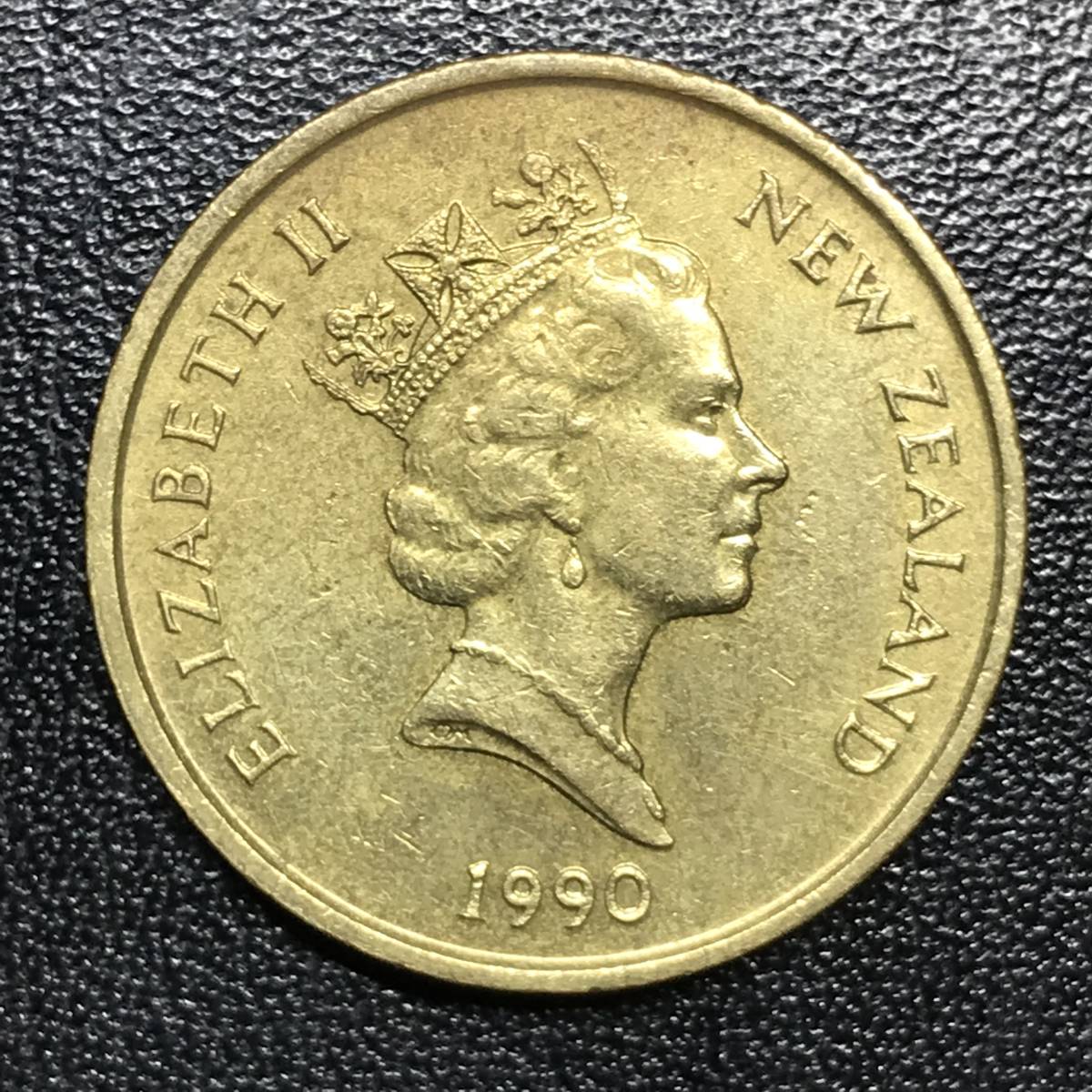 ★世界 海外 外国 コイン 硬貨！1990年！ニュージーランド 2ドル 1枚！エリザベス2世 白サギ Kotuku！★管理番号1788_画像2