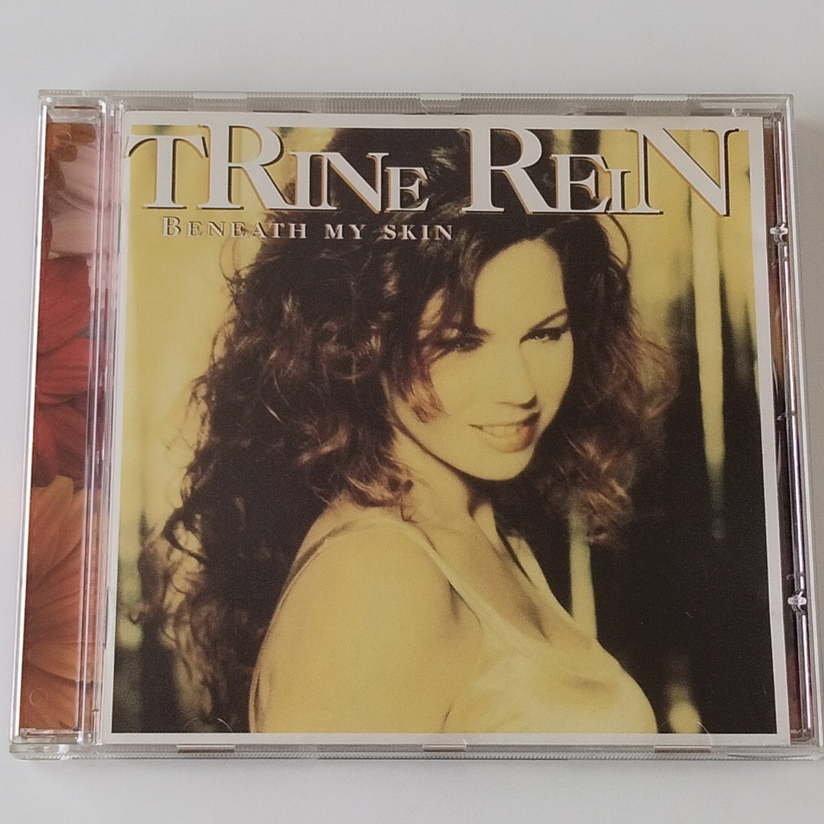 【輸入盤CD】トリーネ・レイン / そよかぜを胸に抱いて (EMI8382342) TRINE REIN / BENEATH MY SKIN / 1996年アルバム /北欧 ヨーロピアンの画像1