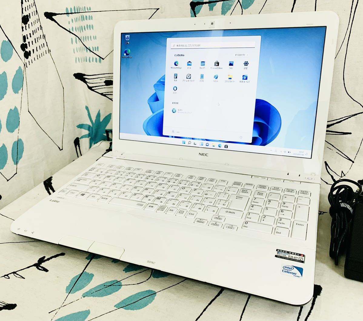 ◇ Win11搭載◇Office2021導入済み◇ NEC LaVie PC-GL18CVHAW Celeron