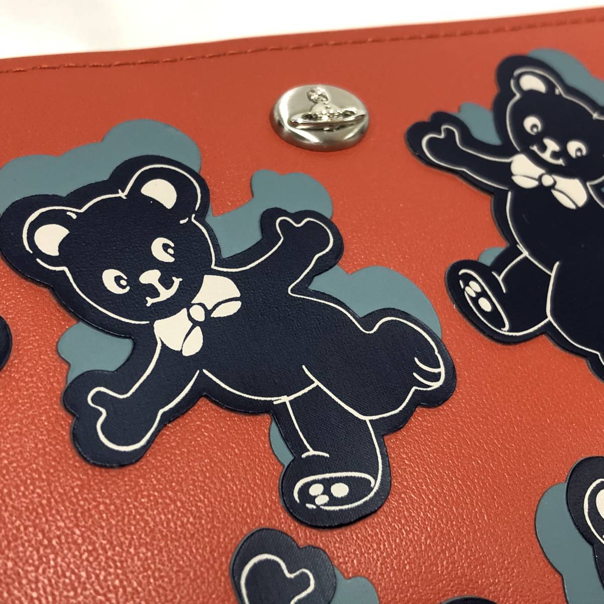 ○★新品 未使用 vivienne westwood 長財布 HAPPY BEAR ラウンドファスナー クマ