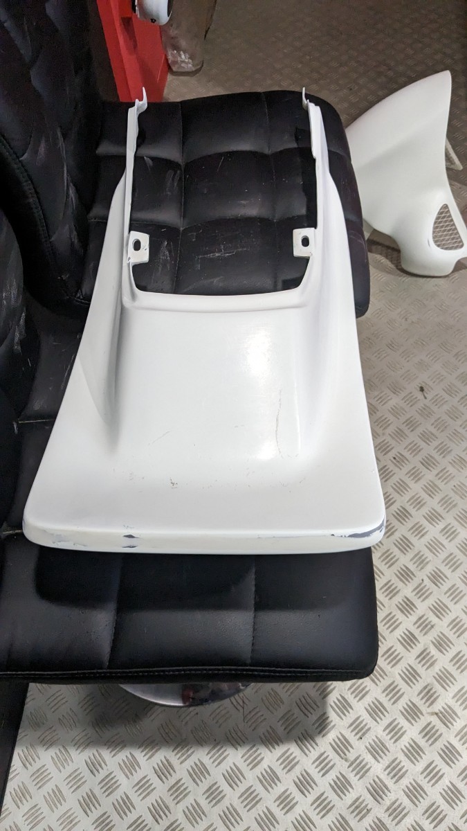 VT250FE VT250Z CBX変換テールカウル タイプ1 テールカウル FRP レア