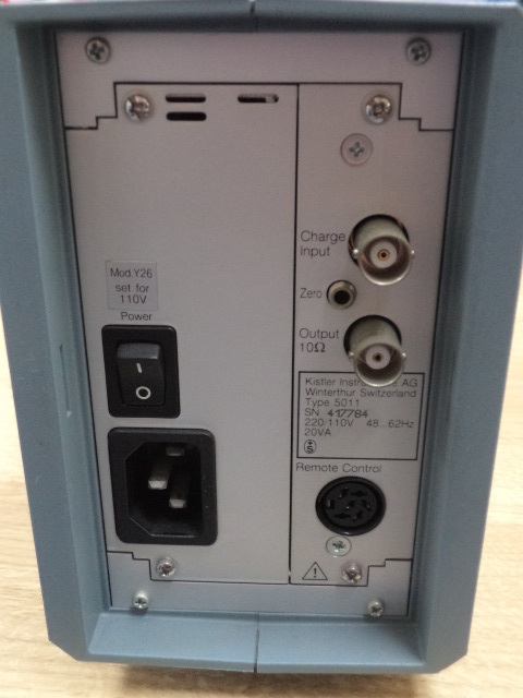 KISTLER チャージアンプ TYPE 5011 計測器 ジャンク KISTLER チャージアンプ TYPE 5011 計測器 ジャンク