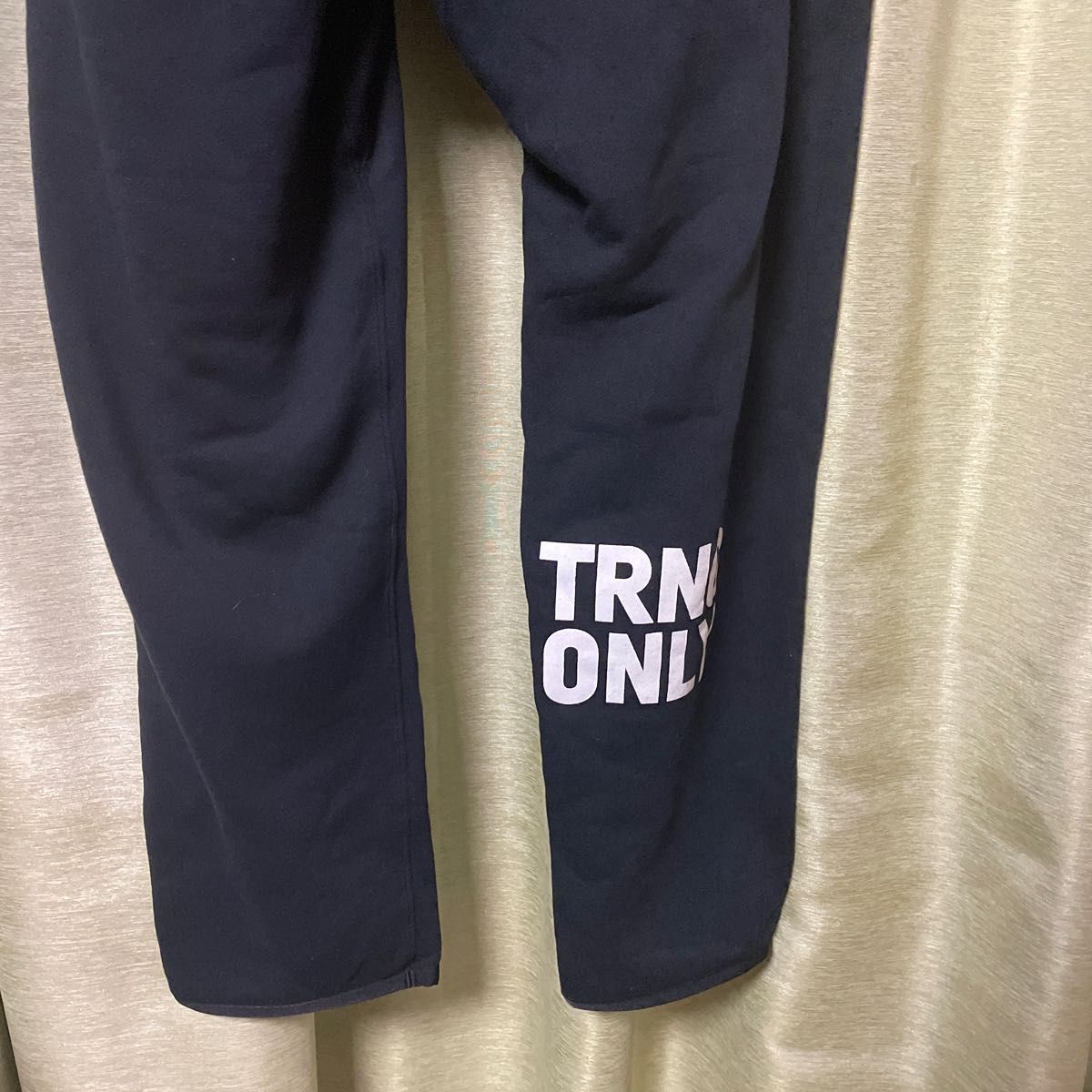定価26400円 マウトリーコンテーラー トレーニング スウェットパンツ